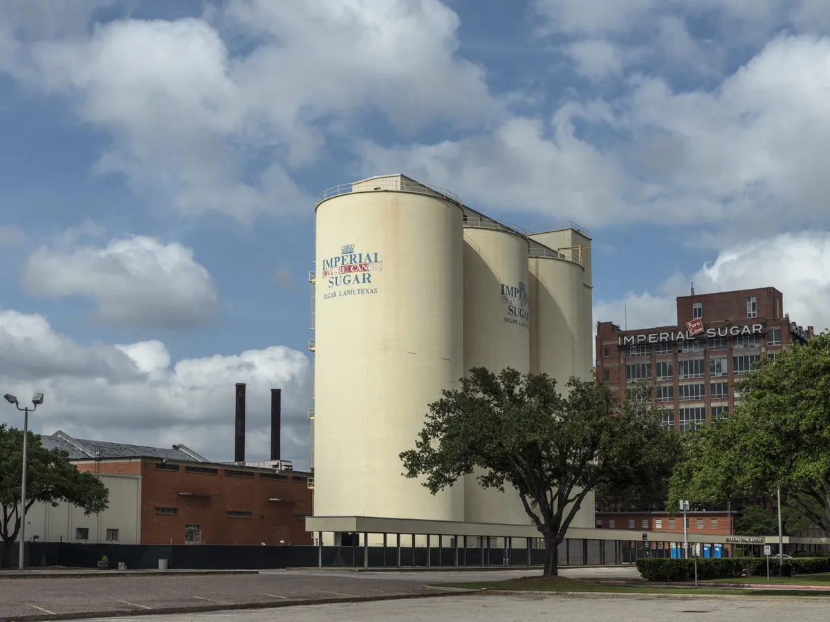 Imperial Sugar Company sugar-refining complex tanks, Sugar Land