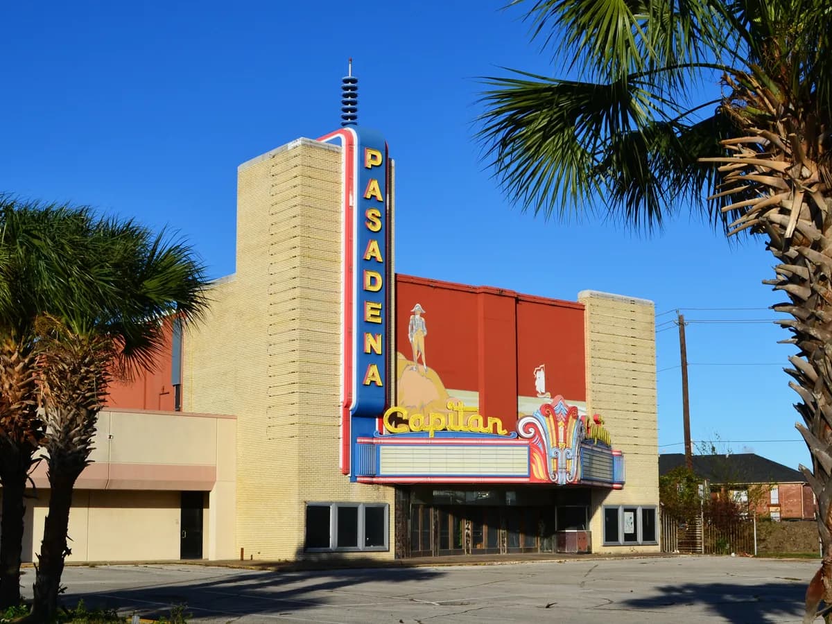 Capitan Theater on Shaw Avenue, Pasadena