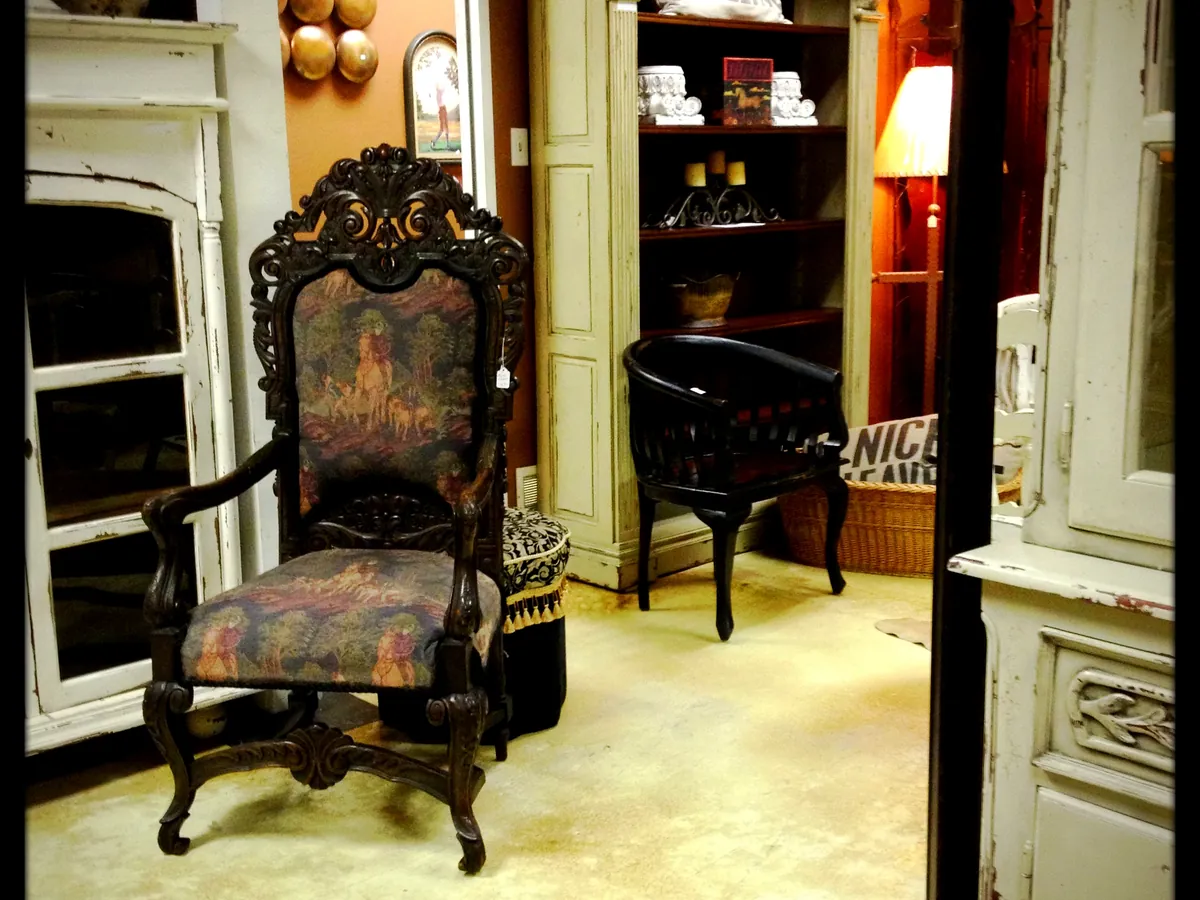 Antiques shop in downtown Tomball